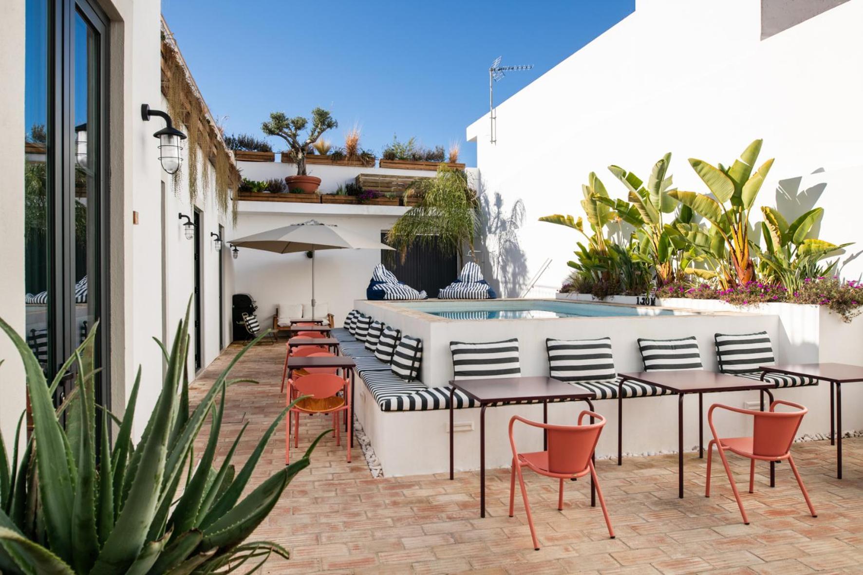 Casa Rosa Villa With Pool In Olhao Centre 외부 사진